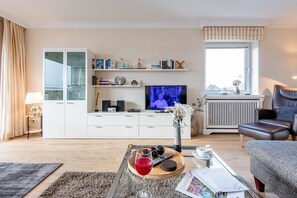 Fernseher, DVD-Player