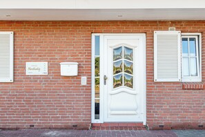 Exterior detail - Gemütlich. Strandnah. Ruhig. Haus Nordhedig 1, Whg. 1 Objekt-id: Hnh/01 (Westerland)