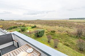 Property grounds - Heide. Watt. Natur. Haus Sönshörn 10, Whg. 4 "simon" Objekt-id: Hsm/04 (Sylt-Ost)