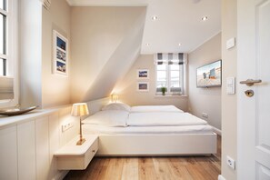 2 bedrooms, iron/ironing board, free WiFi, bed sheets - Haus Steinmannstraße 77, Haushälfte A (Westerland)