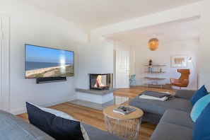 TV, fireplace, DVD player - Bäderstil. Strand. Sauna. Objekt-id: Ebw/48 (Westerland)