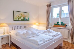 1 غرفة نوم ومكواة/لوح كي وواي فاي مجانًا وملاءات أسرّة