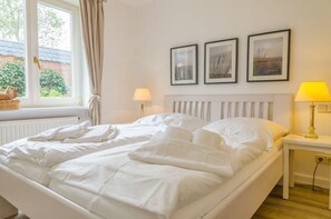 1 bedroom, iron/ironing board, free WiFi, bed sheets - Gemütlich. Strandkorb. Ruhig. Senwai-hüs, Whg. 2 "keitum" Objekt-id: Hsw/02 (Westerland)