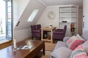 TV, fireplace, DVD player - Exquisit. Kamin. Strandnah. Villa Aegir, Whg. 2 Objekt-id: Vaw/02 (Westerland)