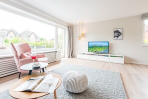 TV - Sonnig. Ländlich. Wohlfühlen. Lütte Hukhüs Objekt-id: Shm/43 (Sylt-Ost)