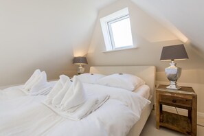 3 soverom, strykejern/-brett, wi-fi (inkludert) og sengetøy