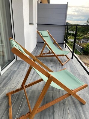 Property grounds - Duplex BOHEME near JO 2024, terraces, garden, view on PARIS, sauna (Saint-Prix)
