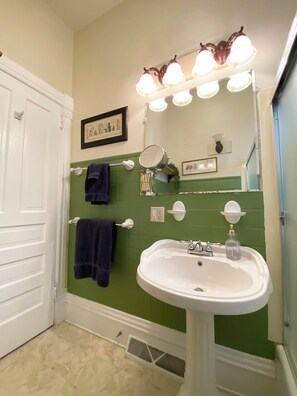 Hair dryer, towels, toilet paper