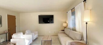 Spacious townhome in Sonora