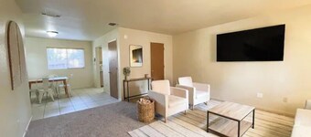 Spacious townhome in Sonora