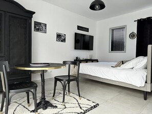 Strykejern/-brett, reiseseng for barn, wi-fi (inkludert) og sengetøy