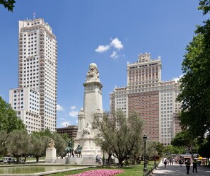 Point of interest - Downtown Amazing & Sunny Apartment Gran Vía | A048 (Madrid)