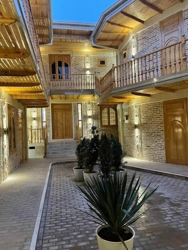 Terrace/patio - SULTANAT Hotel (Samarkand)