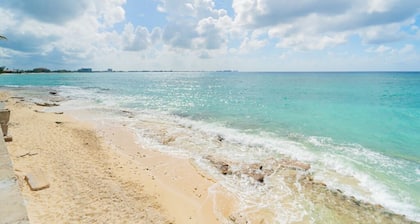 Nautilus Studio - Calabash is a charming Studio on 7MB - by Cayman Villas