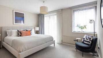 2 bedrooms, iron/ironing board, travel cot, free WiFi