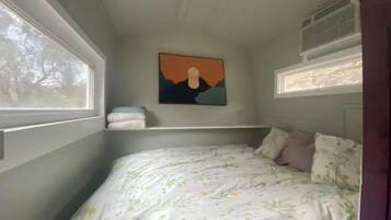 1 chambre, bureau, lit parapluie, Wi-Fi