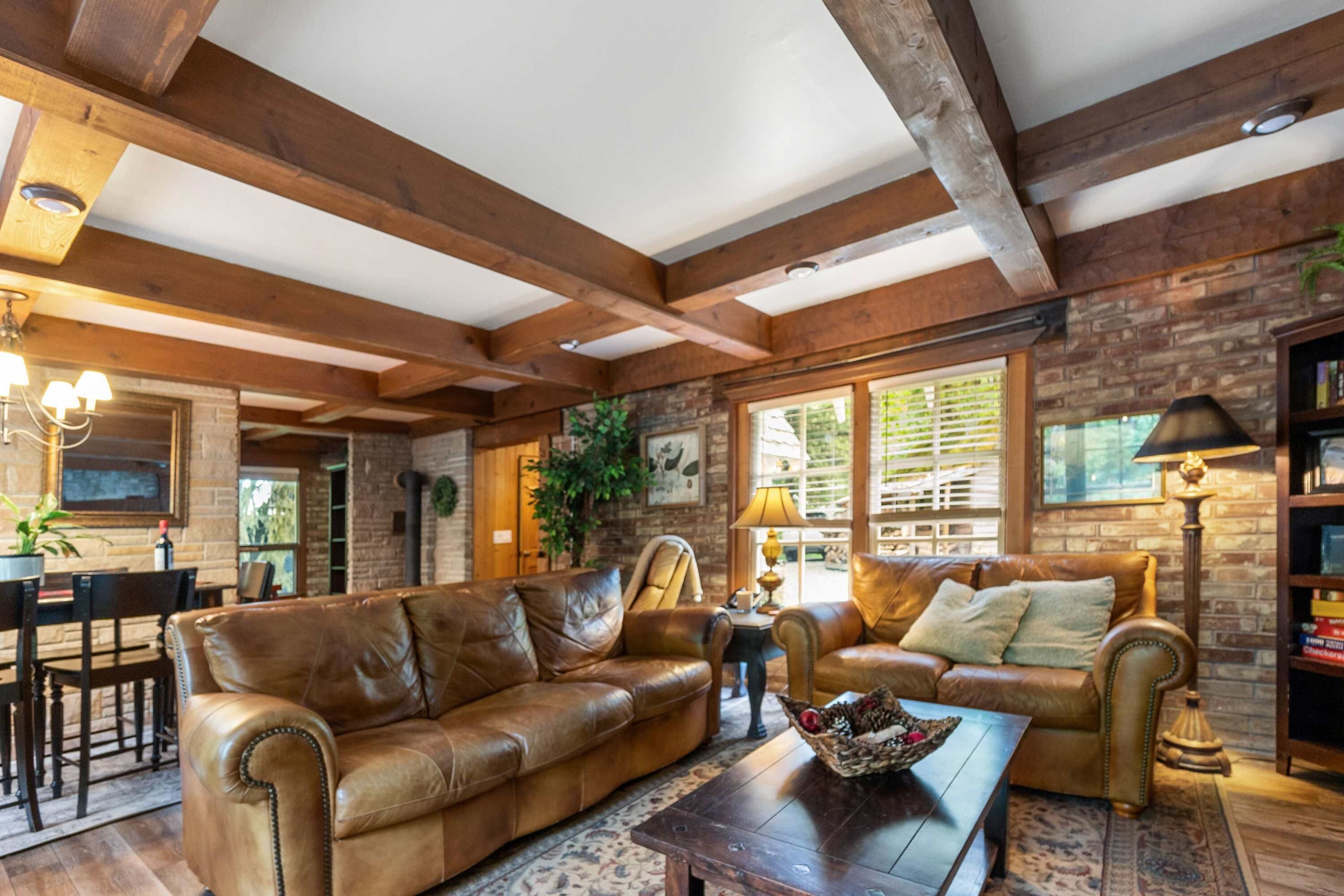 TV, fireplace, DVD player, offices