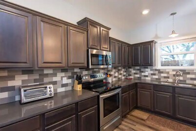 Lake Ridge Oasis