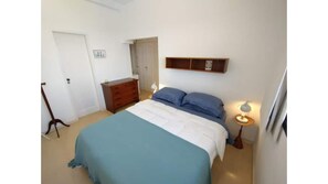 2 camere, ferro/asse da stiro, Wi-Fi gratuito, lenzuola