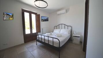 3 camere, ferro/asse da stiro, Wi-Fi gratuito, lenzuola