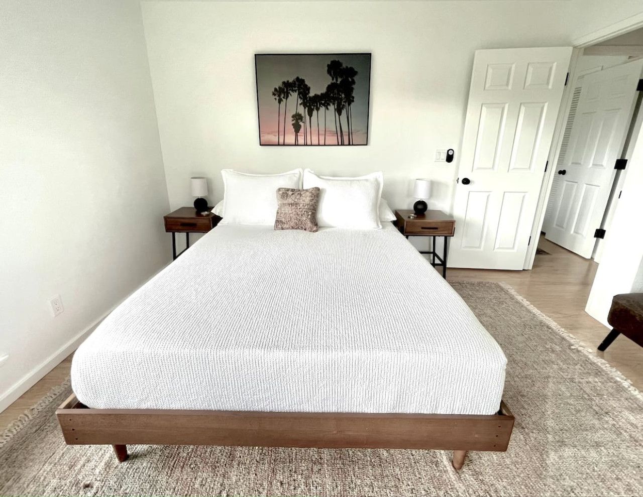 3 Schlafzimmer, Schreibtisch, Bügeleisen/Bügelbrett, Reisekinderbett