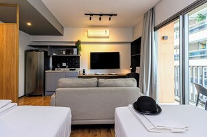 标准开间 (Studio Standard Casal) | 客房景观