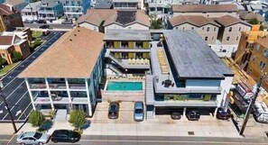 Exterior - 2 Bedroom with a Pool, steps to the beach! (Wildwood)