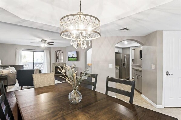 Dining - Resort-Style Biltmore Retreat Heated Pool and Spa (Phoenix)