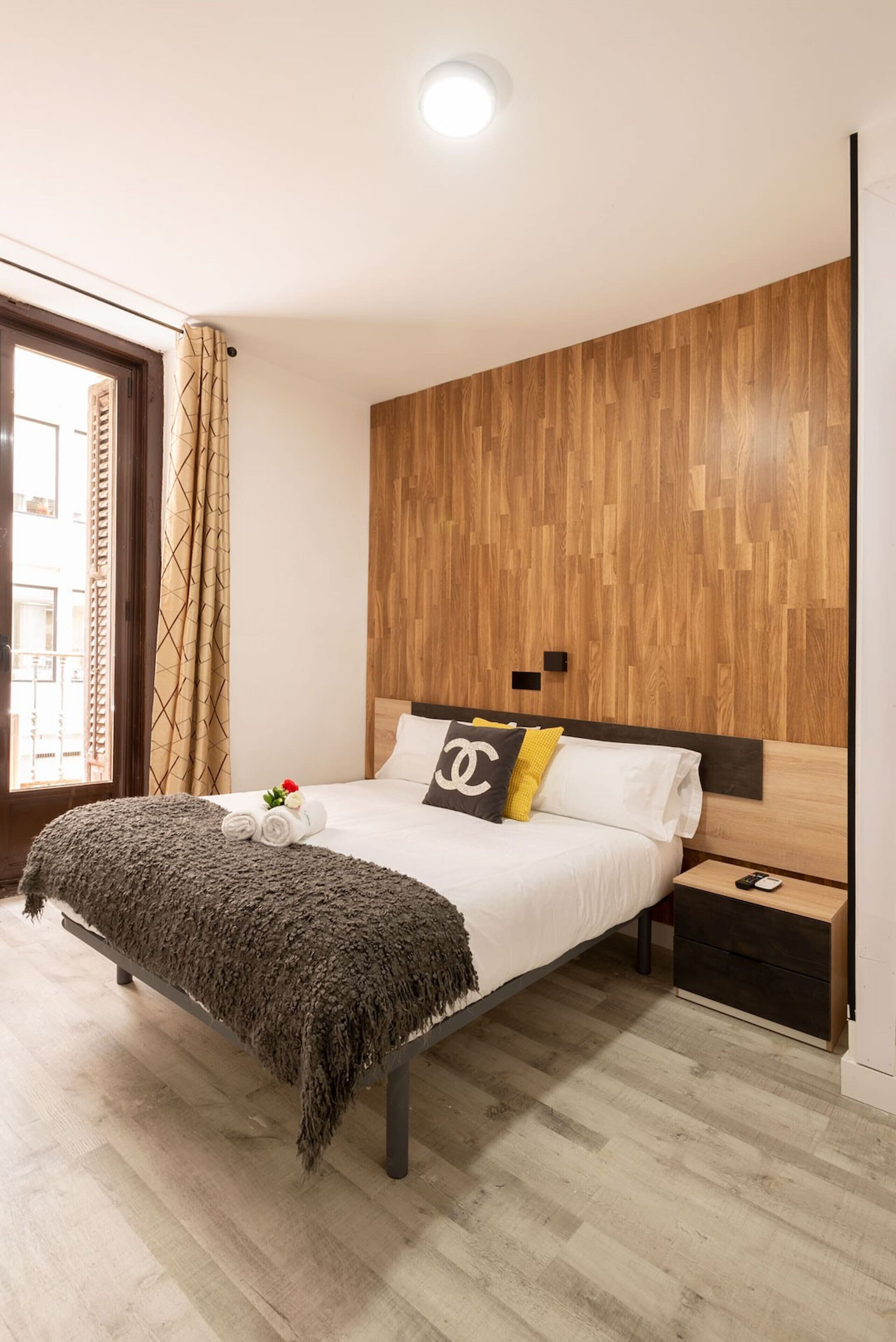 2 chambres, fer et planche à repasser, lit parapluie, Wi-Fi gratuit