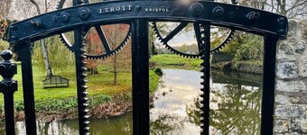 Central Bristol/Bath both 9 mins by train - by river, park in Conservation Area