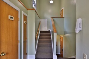 Condo, 2 Bedrooms | Interior