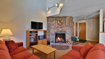 Apartment, 2 Schlafzimmer | Wohnbereich