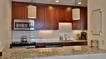 Kondominium, 3 kamar tidur | Dapur pribadi