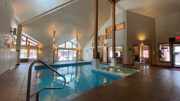 Kondominium, 3 kamar tidur | Kolam renang