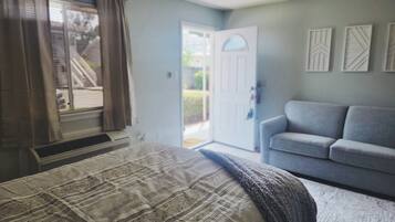 StrykjÀrn/strykbrÀda, gratis wi-fi, sÀngklÀder och rullstolsanpassning