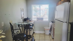 Interior - Oak Shores Studio 30 | Just a Short Walk to The Beach! (Biloxi)