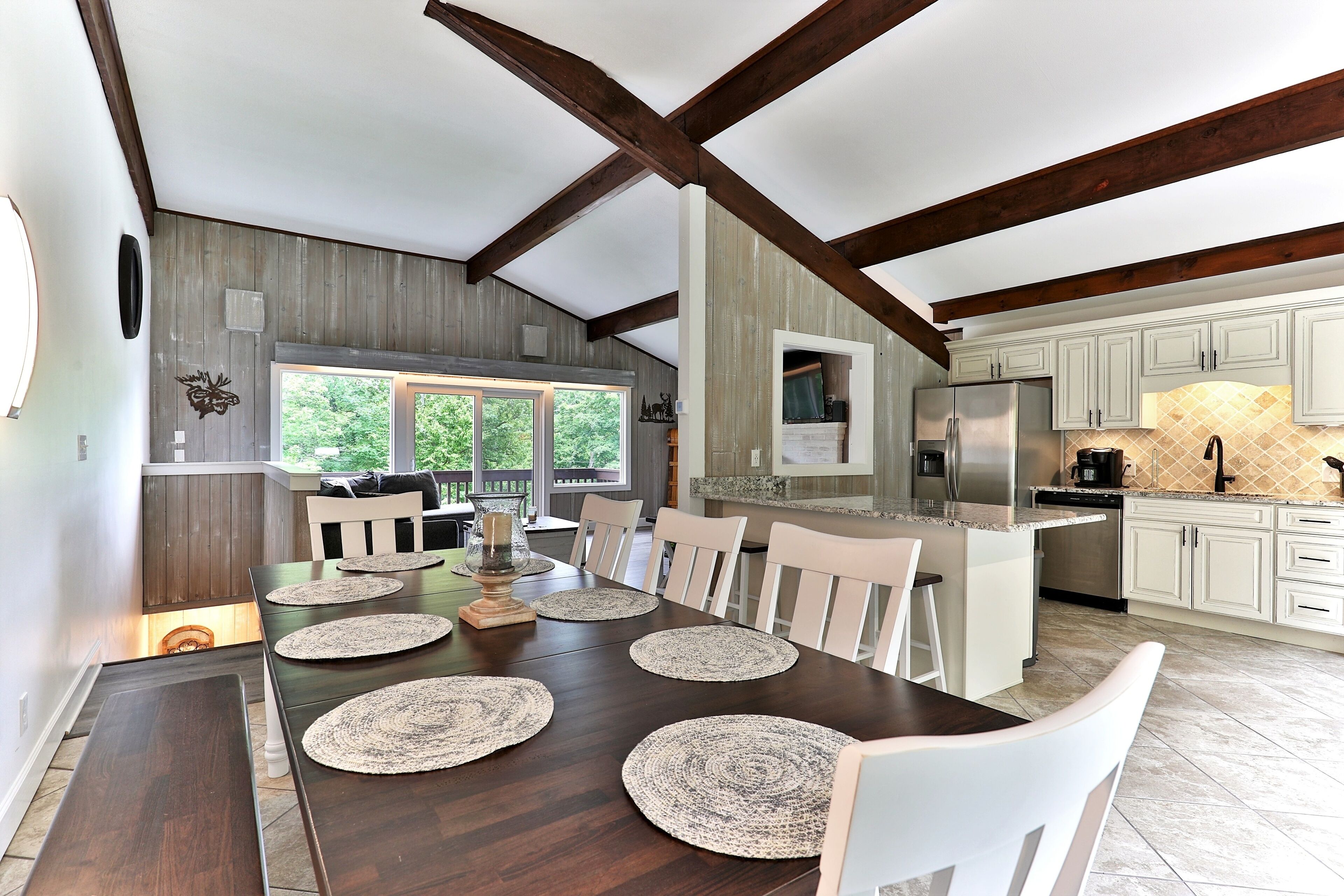 單棟房屋, 6 間臥室 | 用餐區