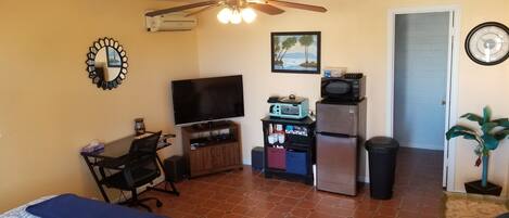 1 غرفة نوم ومكتب وواي فاي مجانًا وملاءات أسرّة