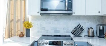 *Newly renovated 2BR/5 min train walk, Free WiFi*