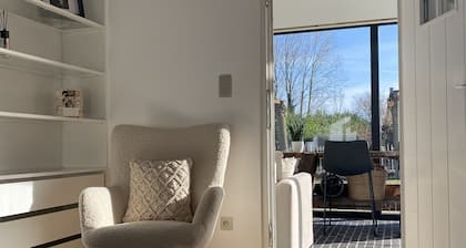 Cosy romantic little house between Ghent Antwerp Brugge and Brussels
