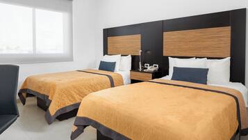 Standard Double Room | 1 bedroom, in-room safe, desk, laptop workspace