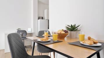 Wi-fi (inkludert) og sengetøy