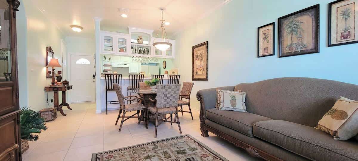 Condo, Multiple Beds, Kitchen | Living area | 42-inch flat-screen TV with digital channels