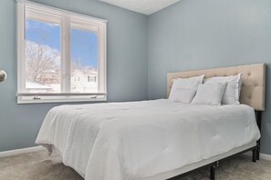 Room - 3 bds 1.5Ba (Omaha)