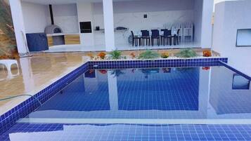 Piscina externa