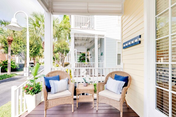 Terrace/patio - 4 Bedroom House in Angler's Reef, Includes 31' Boat Slip. Islamorada, FL (Islamorada)