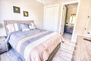 3 habitaciones, tabla de planchar con plancha y wifi gratis