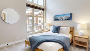 3 bedrooms, free WiFi, bed sheets