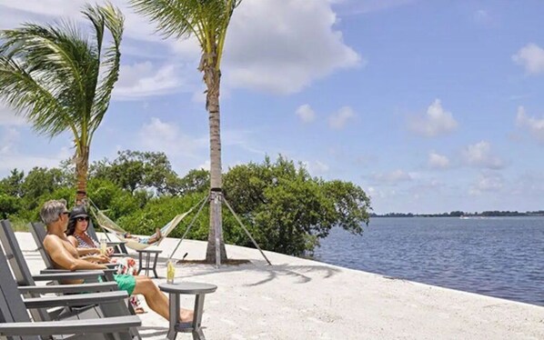 Terrace/patio - Luxury 3/3 condo in Margaritaville Resort (Bradenton)