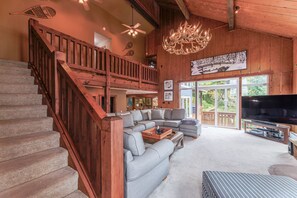 Smart TV, fireplace, video games